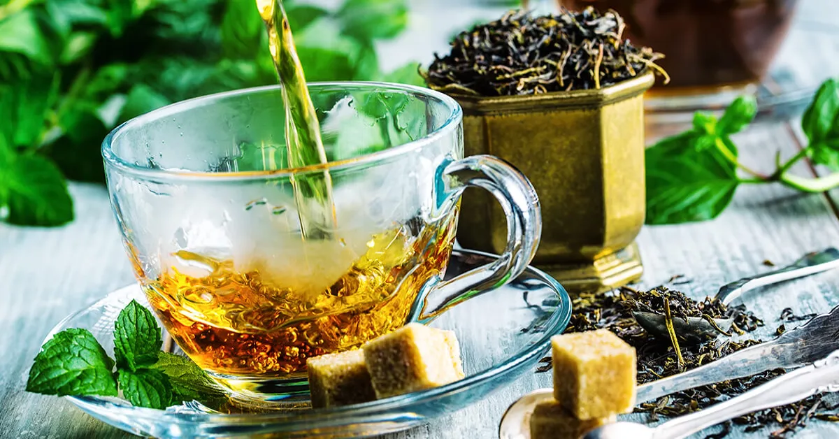 Exploring the Acidity Levels in Tea and Coffee: A Comparative Analysis